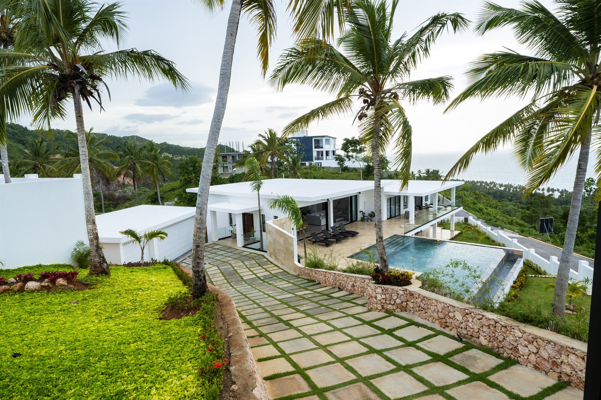 Villa terminada en República Dominicana - Obra ejecutada por Constructora BENYIS